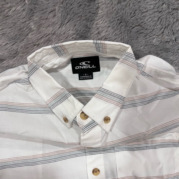 O’Neill Boys Button Up - Size S - Picture 2 of 4